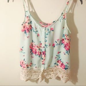 🍉 Charlotte Russe Floral Crotchet Top 🍉